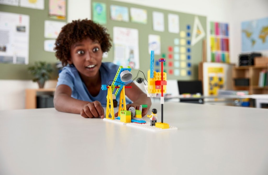 Child using Lego Education set